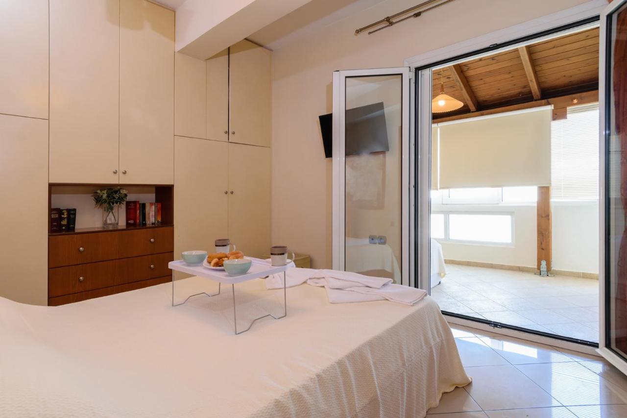 Central Penthouse In Quiet Neighborhood Near Sandy Beach Chania  Екстер'єр фото