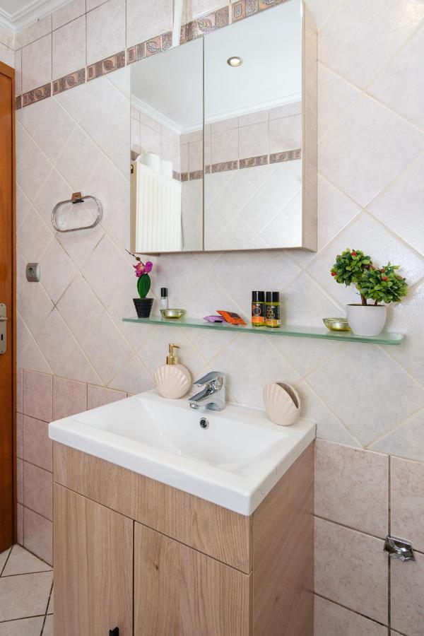 Central Penthouse In Quiet Neighborhood Near Sandy Beach Chania  Екстер'єр фото