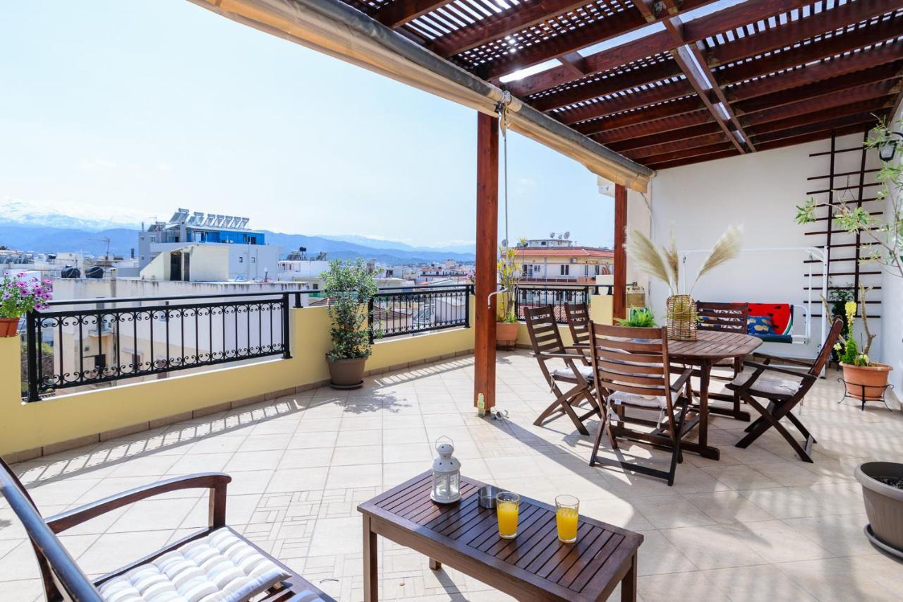 Central Penthouse In Quiet Neighborhood Near Sandy Beach Chania  Екстер'єр фото